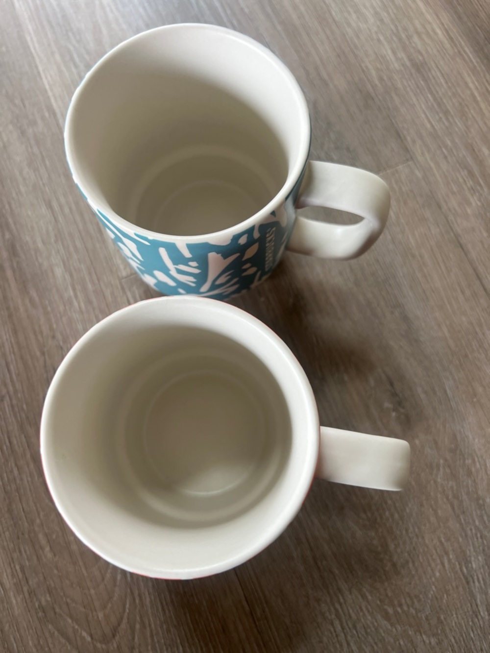 Starbucks Set of 2 Stackable Mugs - Picture 8 of 8